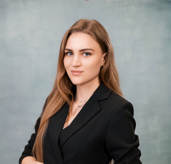 Чепила Анастасия Евгеньевна.